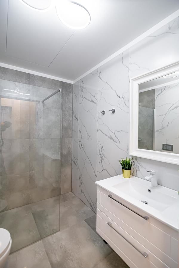 Апартаменты Owls Hill Apartment Каунас