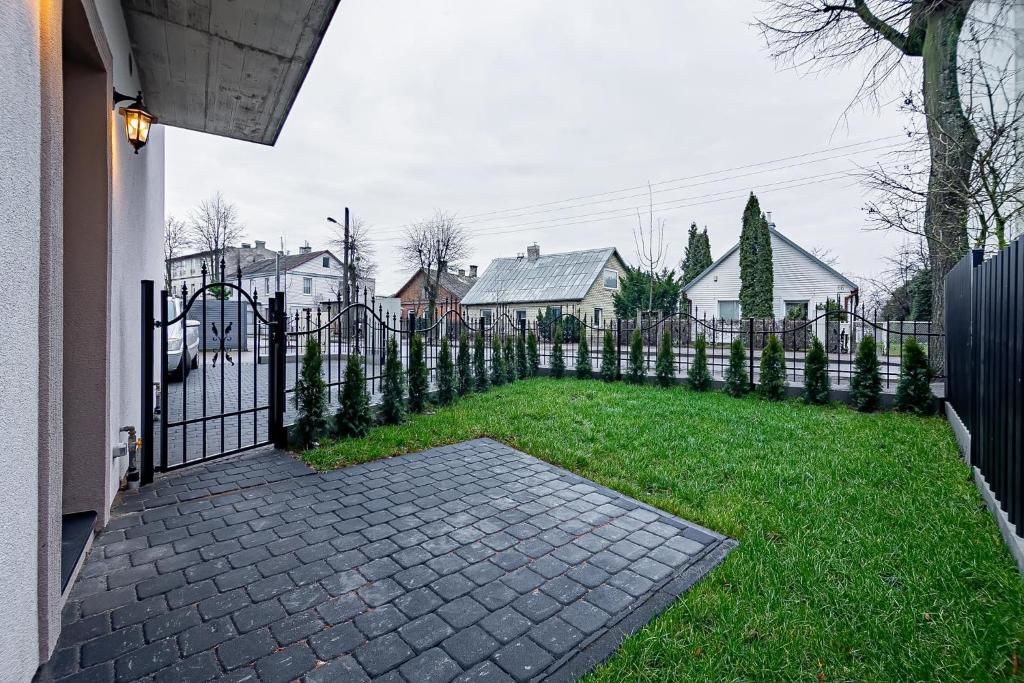 Апартаменты Owls Hill Apartment Каунас