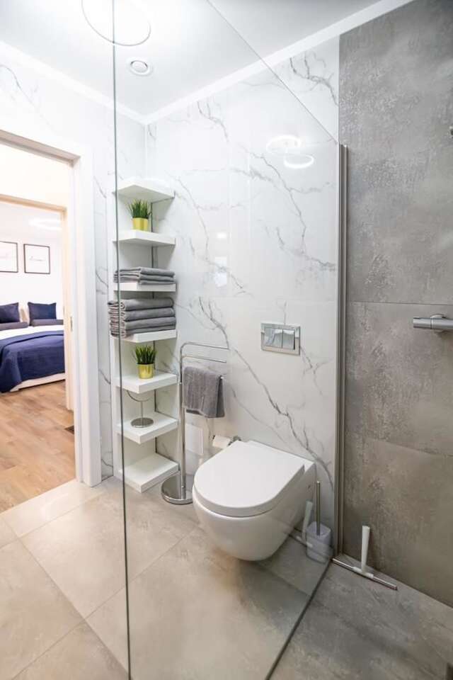 Апартаменты Owls Hill Apartment Каунас-16